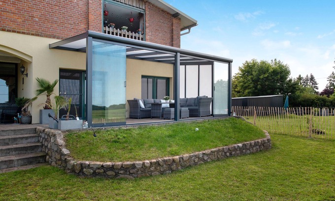 Pokrent Apartment | Holiday Apartment 'Hof Musial' with Private Terrace, Shared Garden and Wi-Fi