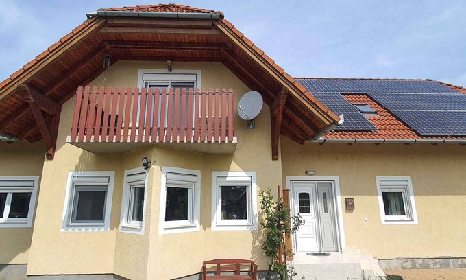 Balatonbereny Apartment | Holiday apartment with modern equipment