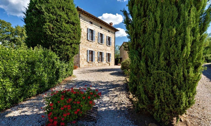 Pievescola Apartment | Holiday apartment embedded in the Tuscan landscape