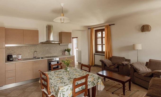 Isola d'Asti Apartment | Holiday apartment Isola d'Asti for 1 - 5 persons with 2 bedrooms - Twin house