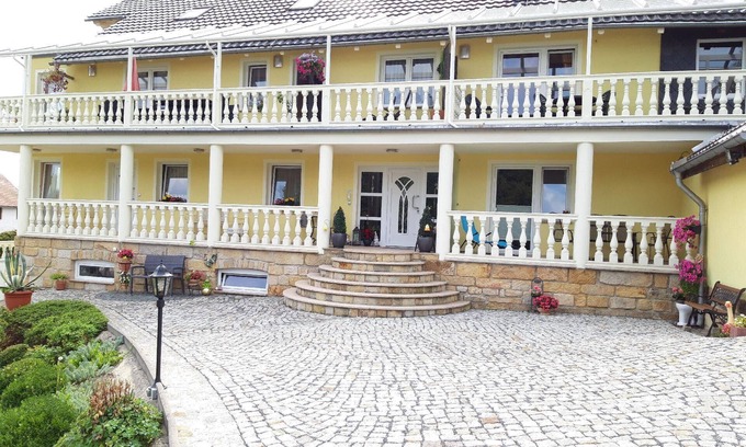 Lichtenhain Apartment | Holiday apartment Lichtenhain for 1 - 6 persons with 2 bedrooms - Holiday apartment in one or multi-
