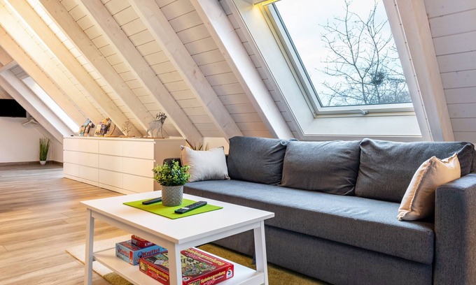 Stockach Apartment | Holiday Apartment "Naturblick" with Private Terrace and Wi-Fi