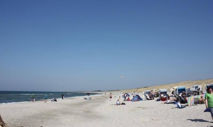Neuendorf Apartment | Holiday apartment Neuendorf for 1 - 9 persons with 2 bedrooms - Row house