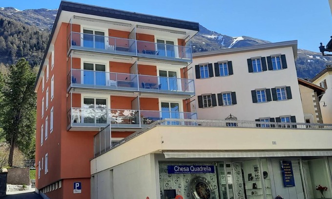 Pontresina Apartment | Holiday apartment Pontresina for 1 - 6 persons with 2 bedrooms - Holiday apartment