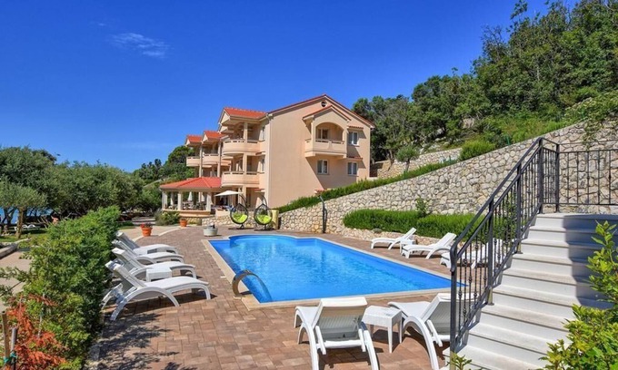 Potocnica Apartment | Holiday apartment Potocnica for 1 - 5 persons with 2 bedrooms - Row house