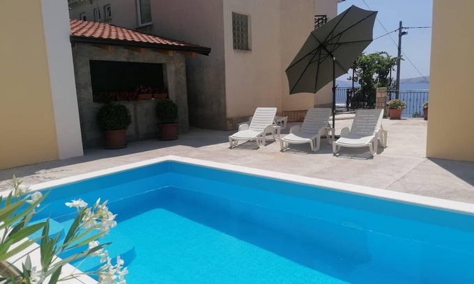 Vratarusa Apartment | Holiday apartment Senj for 1 - 6 persons with 2 bedrooms - Holiday apartment in one or multi-family