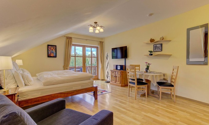 Spiegelau Apartment | Holiday apartment Spiegelau for 1 - 2 persons - Holiday apartment in one or multi-family house