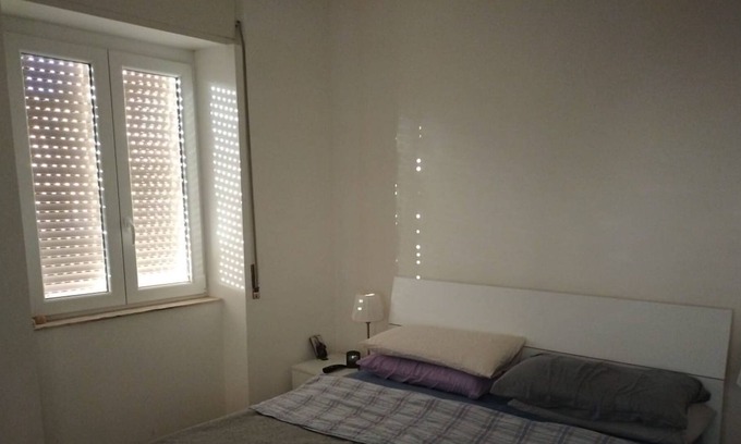 Fiorentino Apartment | Holiday Apartment "Villetta Elena" with Private Garden, Private Tennis Court & Wi-Fi