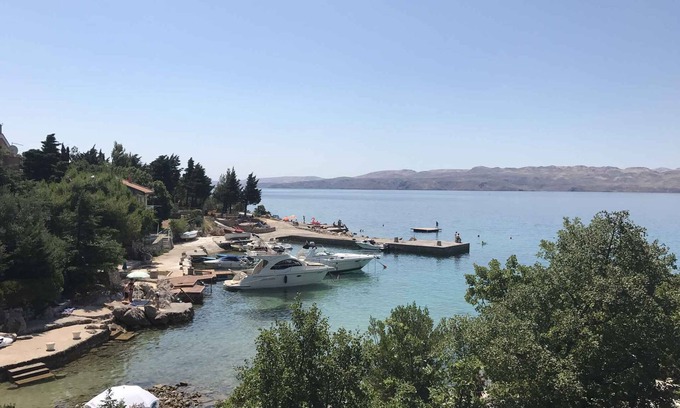 Ribarica Apartment | Holiday apartment with air conditioning