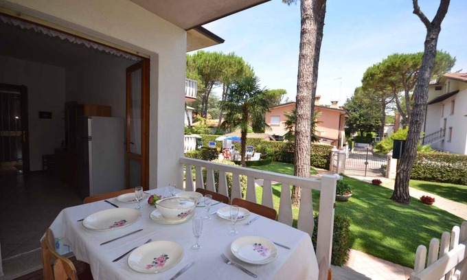 Lignano Pineta Apartment | Holiday apartment with balcony