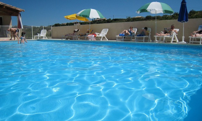 Villeneuve-de-Berg House | Holiday Cottages in South Ardeche "Les Bastides d'Helvie"