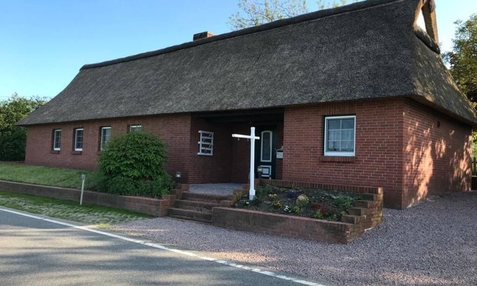 Neuendorf-Sachsenbande House | Holiday house Neuendorf-Sachsenbande for 1 - 7 persons with 3 bedrooms - Holiday home