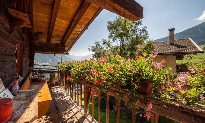 Moso in Passiria House | Holiday Farmhouse "Weierhof" with Mountain View, Terrace & Wi-Fi