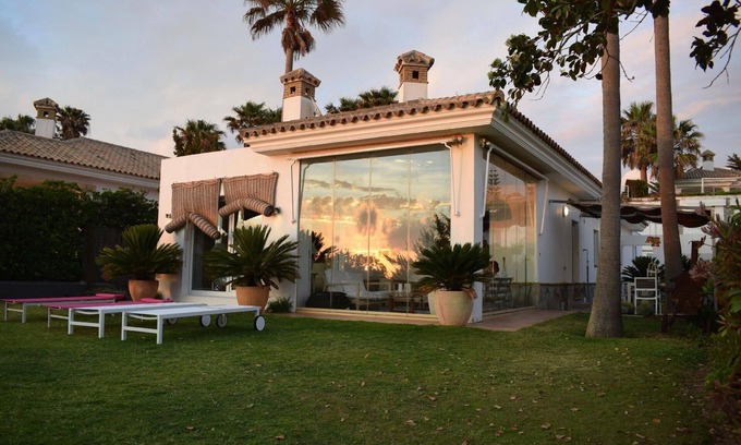 Cabo Roche House | Holiday house Casa de las Peñuelas for 1 - 9 persons with 5 bedrooms - Holiday house