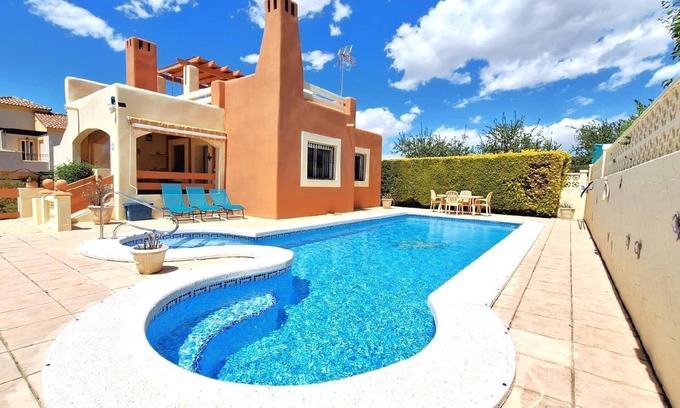 Hondon de las Nieves House | Holiday house Hondon de las Nieves for 1 - 6 persons with 3 bedrooms - Holiday house