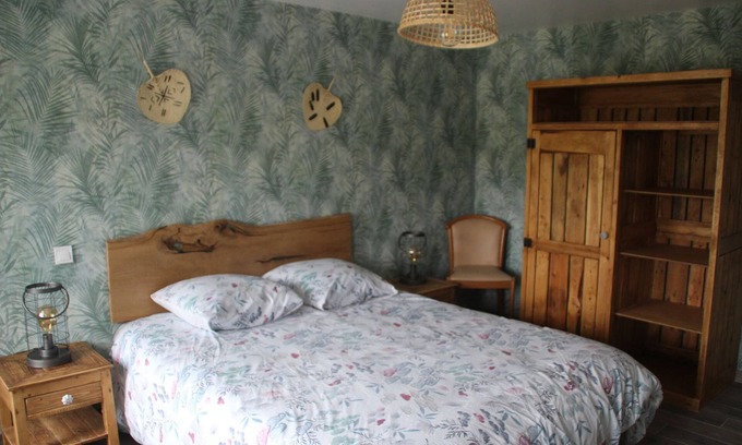 Auvillers-les-Forges House | Holiday Home "Gîte Le Corbeau" with Private Terrace, Private Garden & Wi-Fi