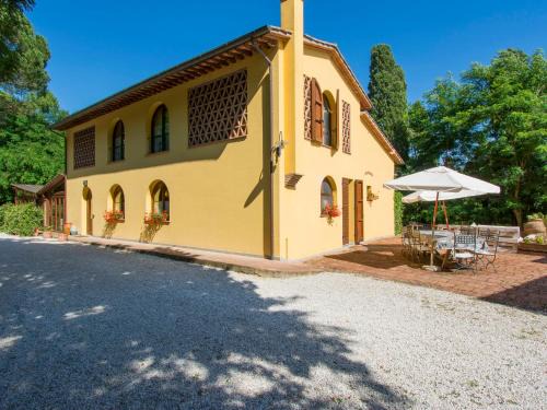Montopoli in Val d'Arno House | Holiday Home La Gora by Interhome