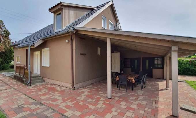 Balatonlelle House | Holiday home 500 m from the beach