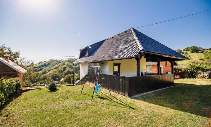 Beltinci House | Holiday Home Aleks