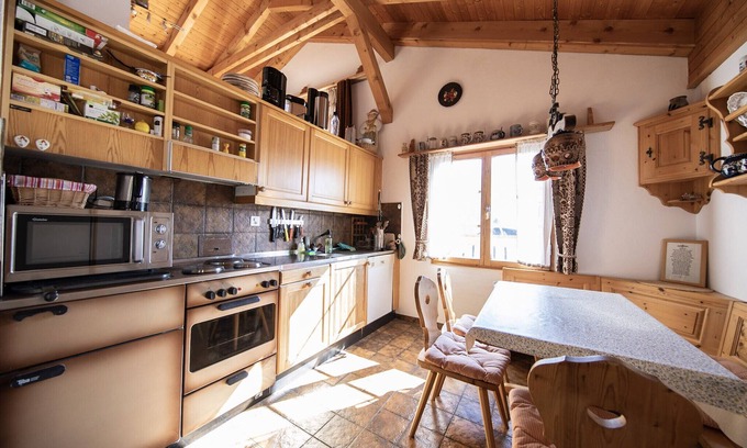 Albula-Alvra House | Holiday home Alvaneu for families