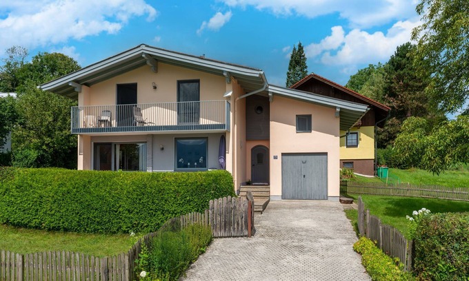 Attersee House | Holiday Home Attersee near Hiking Trails