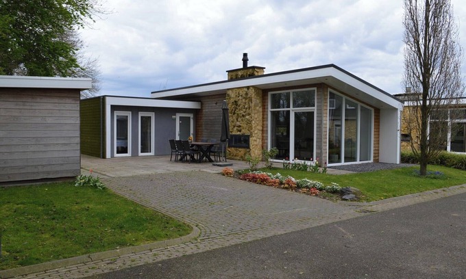 Gasthuis House | Holiday Home Bemelen near Nature Reserve