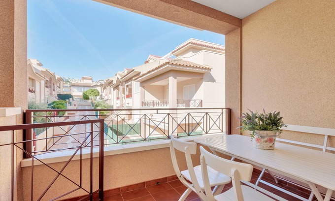Los Arenales del Sol House | Holiday Home 'casa en la playa con piscina, terraza y garage M'