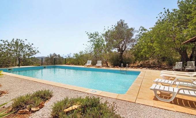 Loule House | Holiday Home 'Casa Do Monte Da Portela' with Shared Pool, Private Terrace and Wi-Fi