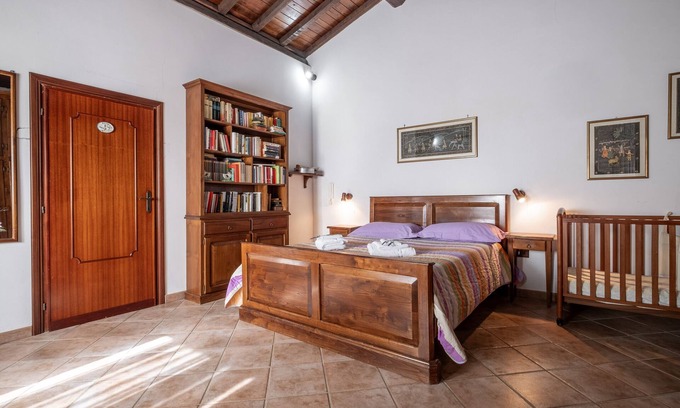 Viterbo House | Holiday Home 'Casaletto Della Musica' with Garden and Wi-Fi