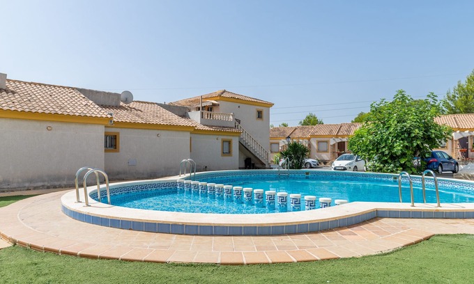 La Colina House | Holiday Home 'Costa Blanca Relax' with Sea View, Shared Pool & Terrace