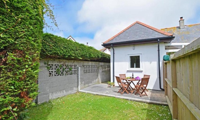 St Merryn House | Holiday Home Eglos by Interhome