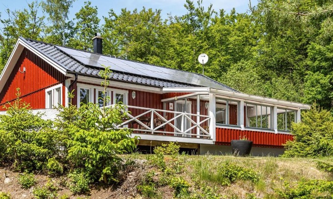 Olofstrom House | Holiday Home Erikstorp 143 by Interhome