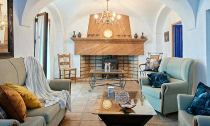 Villanueva del Rey House | Holiday Home 'El Retiro Vivienda Rural' with Private Pool, Private Terrace and Wi-Fi