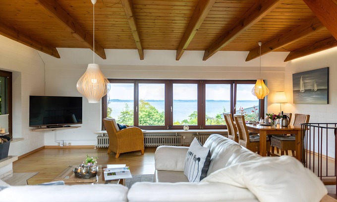 Langballigholz House | Holiday Home 'Fördeblick' with Sea View, Private Garden and Wi-Fi