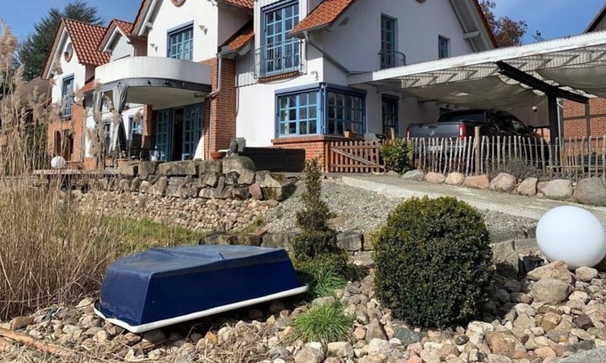 Braunschweig House | Holiday home for 12 guests with 200m² in Braunschweig (185657)