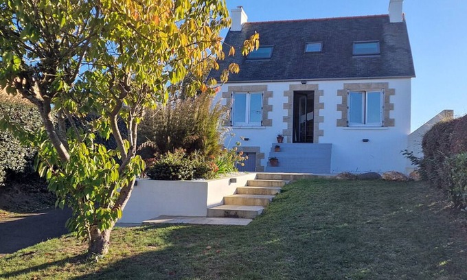 Locquirec House | Holiday home for 6 guests with 120m² in Locquirec (73412)