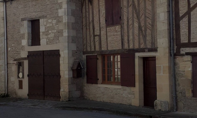 Le Fleix House | Holiday home for rent near the Dordogne river