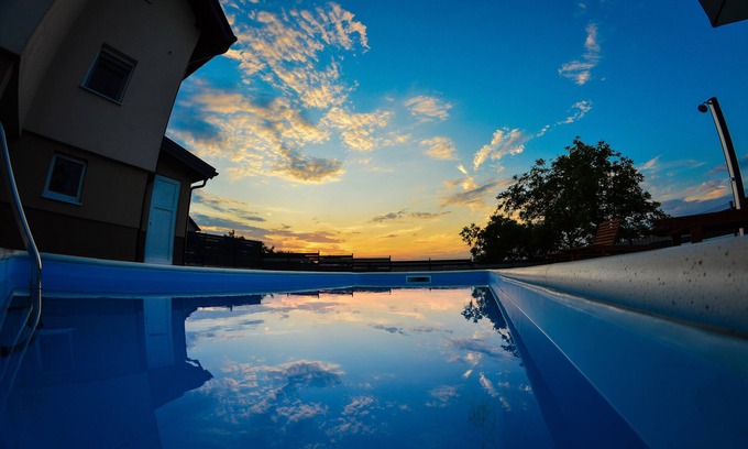 Brckovljani House | Holiday Home Gračec - Four Bedroom Holiday Home with swimming pool