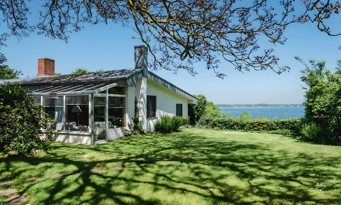 Langballigholz House | Holiday Home 'Hanghaus Am Meer' with Sea View, Private Terrace and Wi-Fi