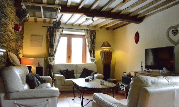 Champlon House | Holiday Home in Champlon near Ardennes