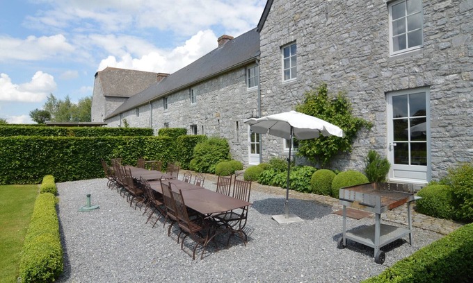 Falaen House | Holiday Home in Falaën near Forest & Maredsous