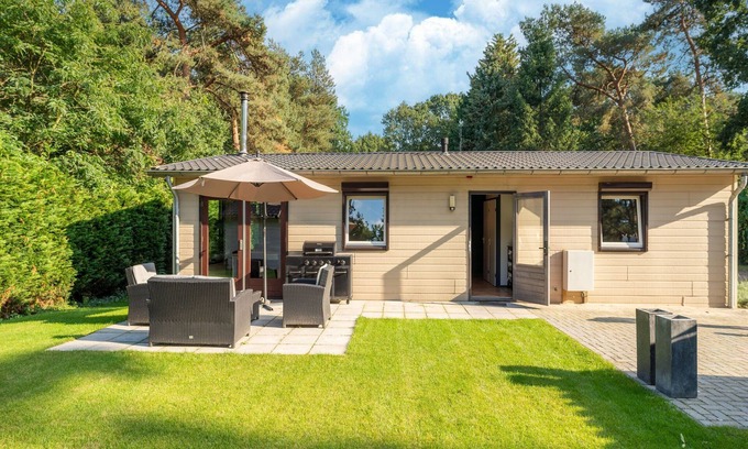 Langstraat House | Holiday Home in Meijel near De Groote Peel