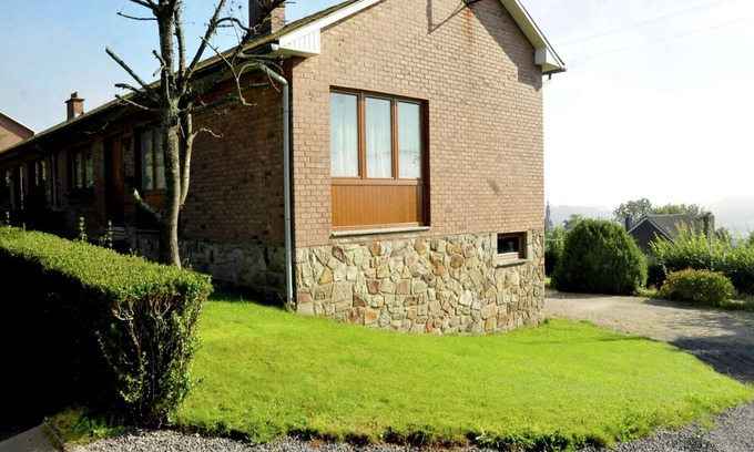 Stavelot House | Holiday Home in Stavelot near Tennis Court