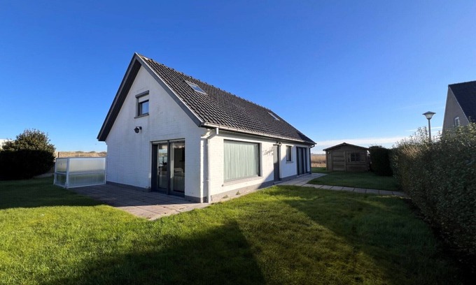 Wenduine House | Holiday Home in Wenduine near Zeedijk