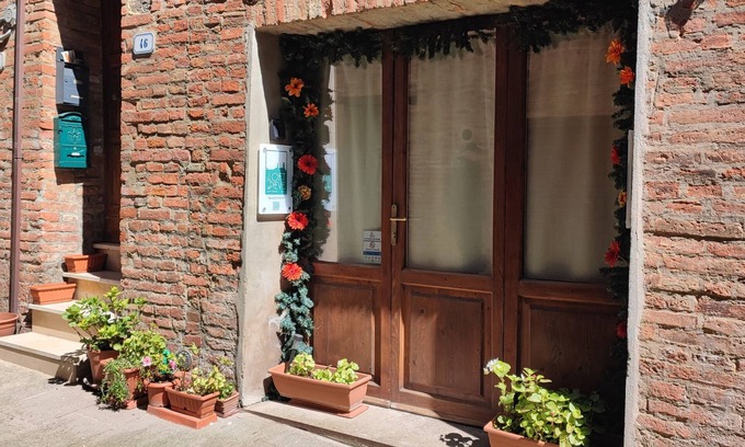 Citta della Pieve Apartment | Holiday Home 'Il Loft di Pieve' with Wi-Fi