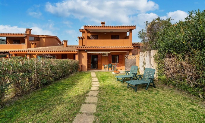 Costa Rei House | Holiday Home 'Casa Marina Costa Rei' with Garden & Terrace