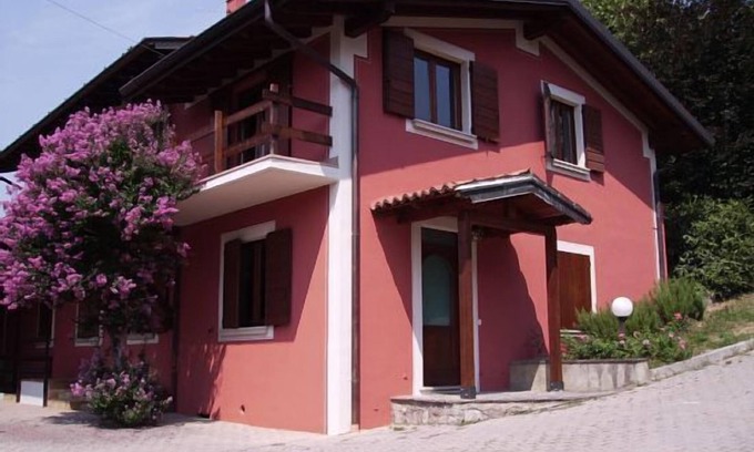 Monticelli Brusati Cottage | HOLIDAY HOME THE ARNIA WIFI LAKE D (apartment) OFFER