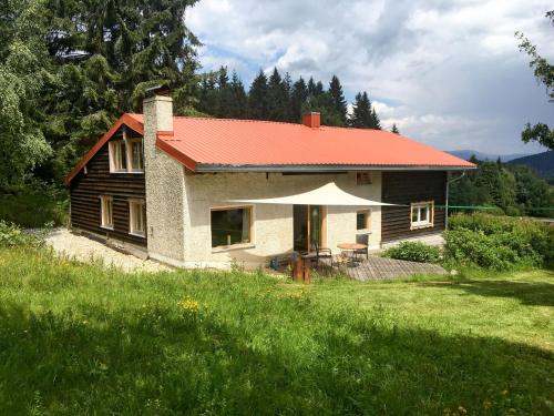 Haidmuhle House | Holiday Home Kaiserhäusl by Interhome