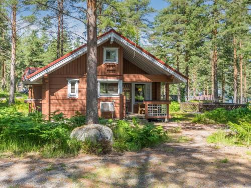 Isnas House | Holiday Home Karpalo 3 by Interhome