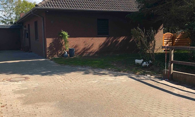 Boving House | Holiday Home Kribbikrabba Butjadingen North Sea